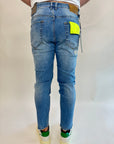 Jeans Gianni lupo con graffi, rotture e toppe