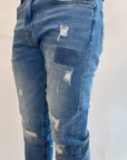 Jeans Gianni lupo con graffi, rotture e toppe