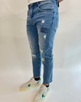 Jeans Gianni lupo con graffi, rotture e toppe