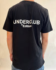 T-shirt Underclub verde salvia, nero o latte con logo sul retro