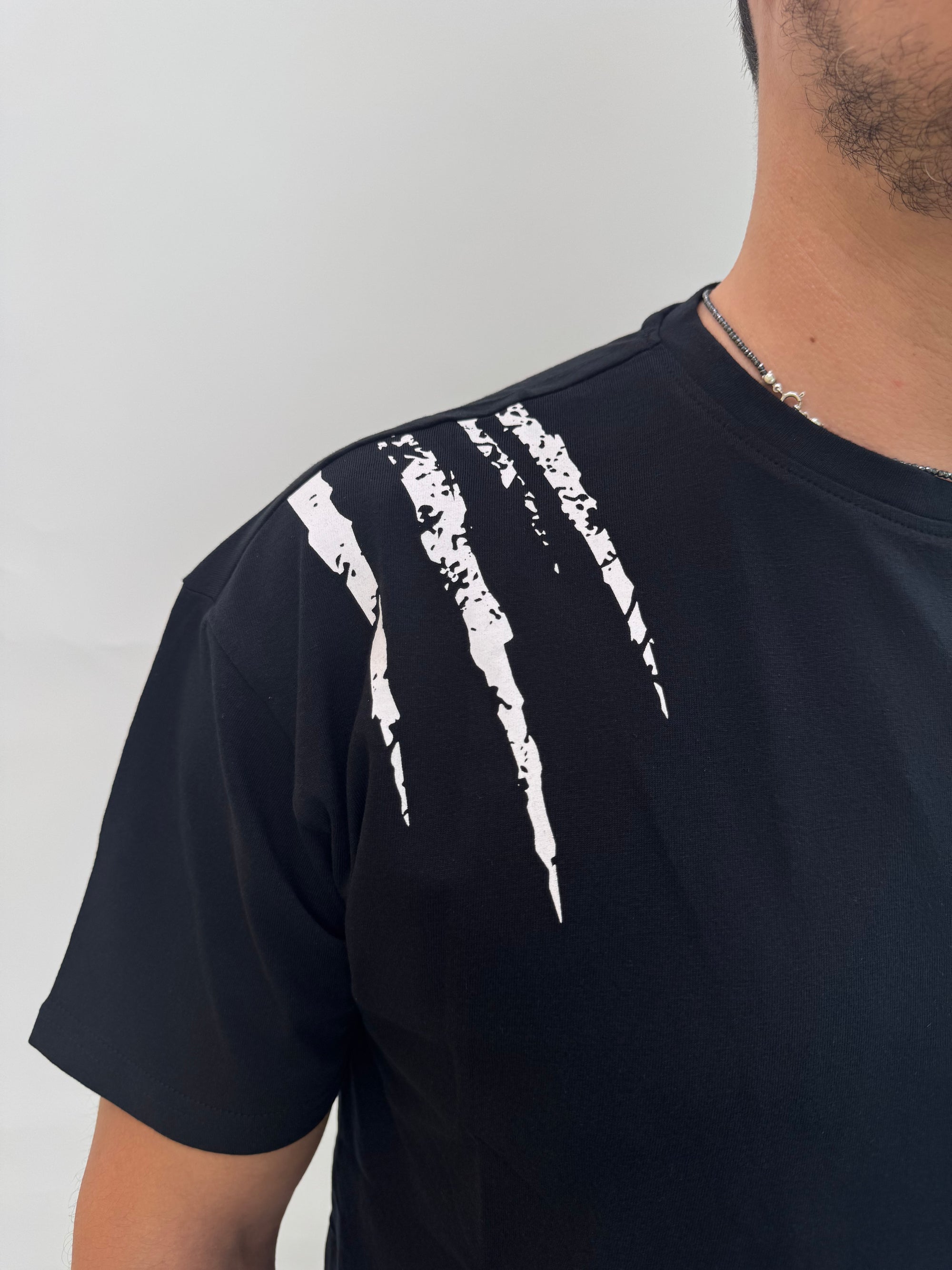 T-shirt Philipp Plein Sport Swim nero e bianco.