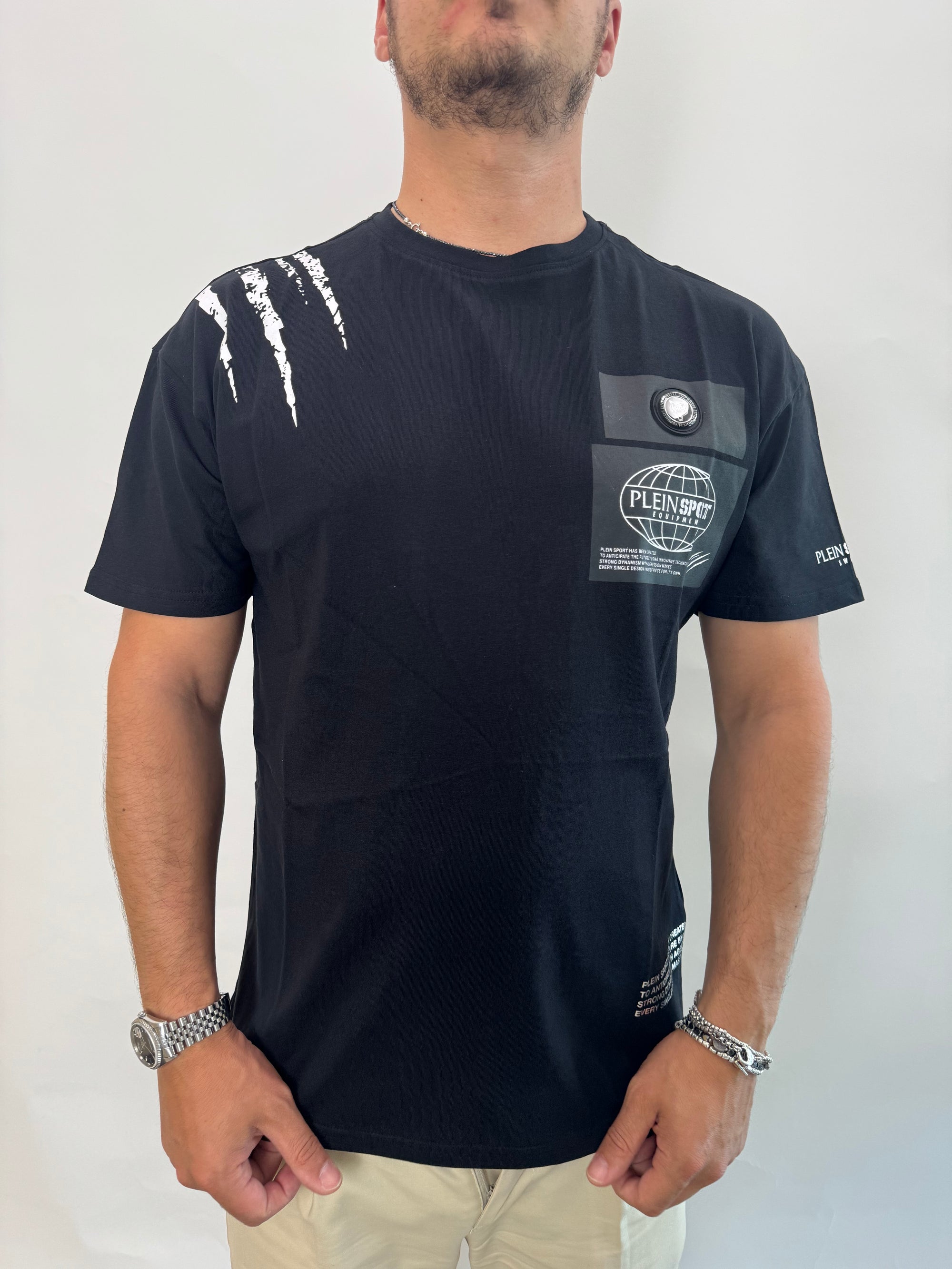 T-shirt Philipp Plein Sport Swim nero e bianco.