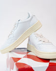 Sneakers Autry white