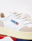 Sneakers Autry white suede