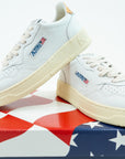 Sneakers Autry bianco oro