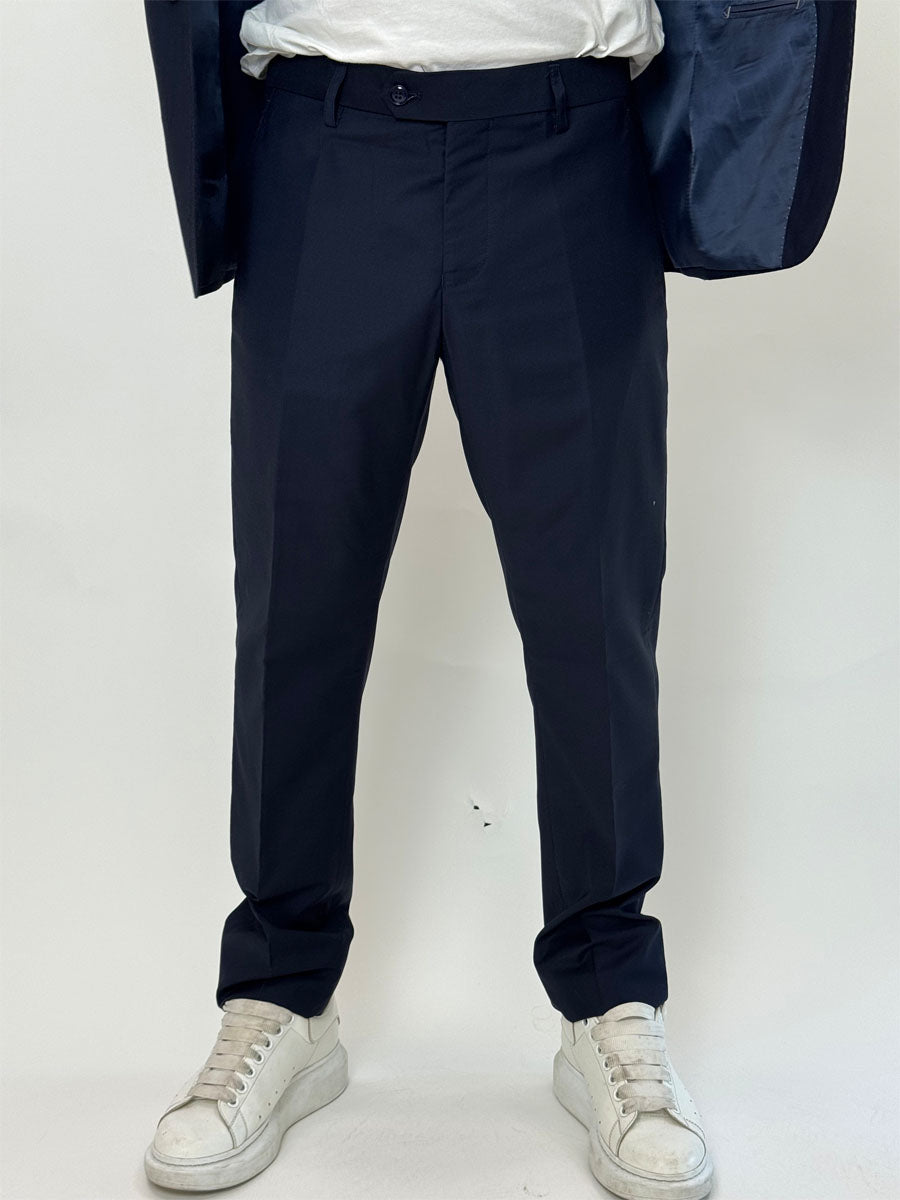 Abito in diversi colori