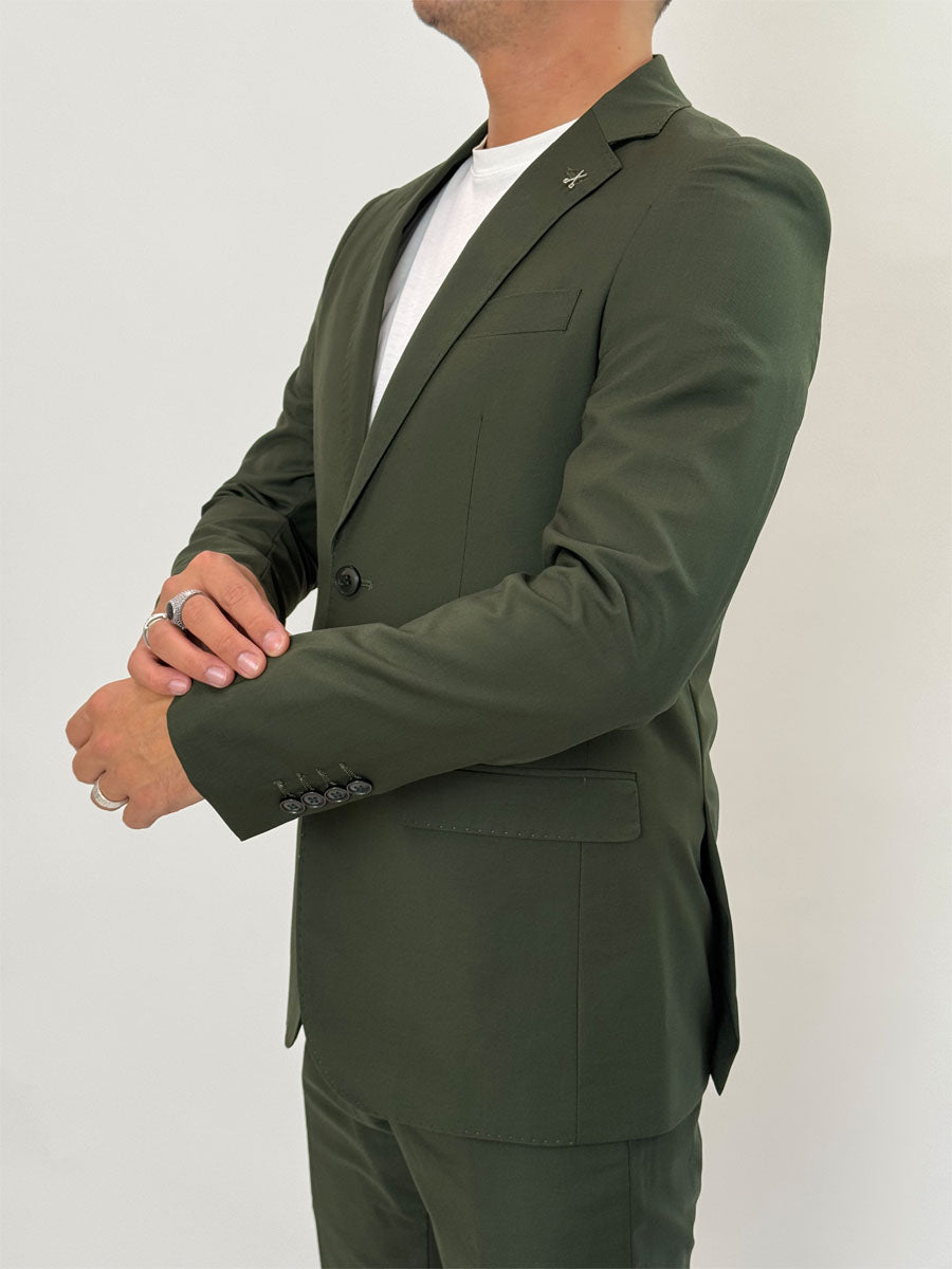 Abito in diversi colori