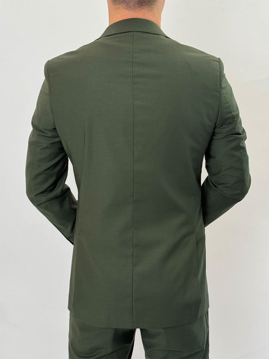 Abito in diversi colori