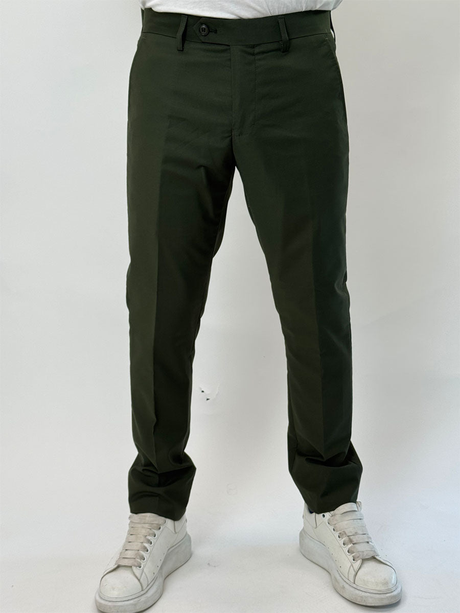 Abito in diversi colori