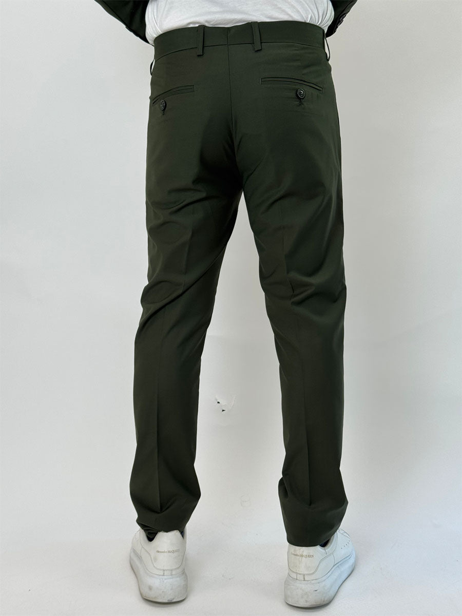 Abito in diversi colori