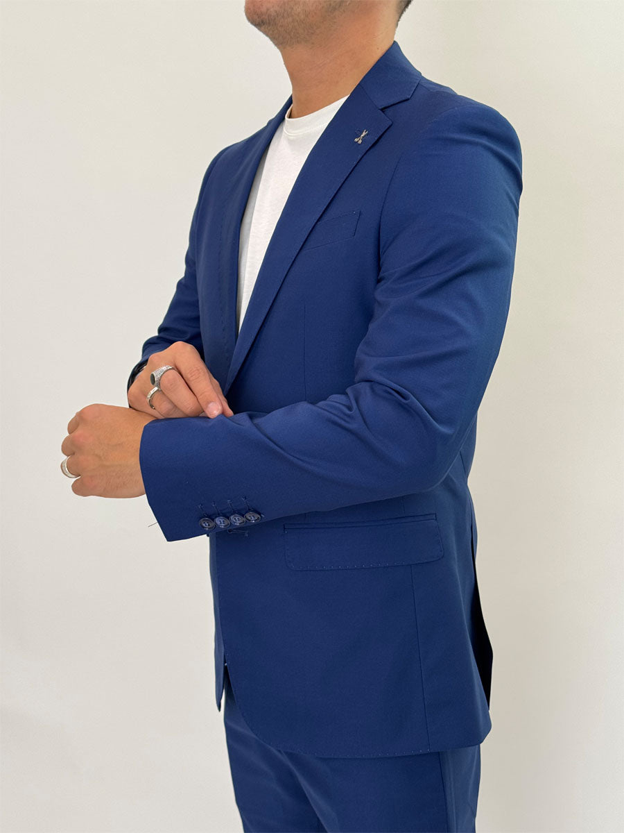 Abito in diversi colori