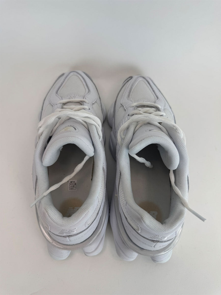 New Balance 9060 White