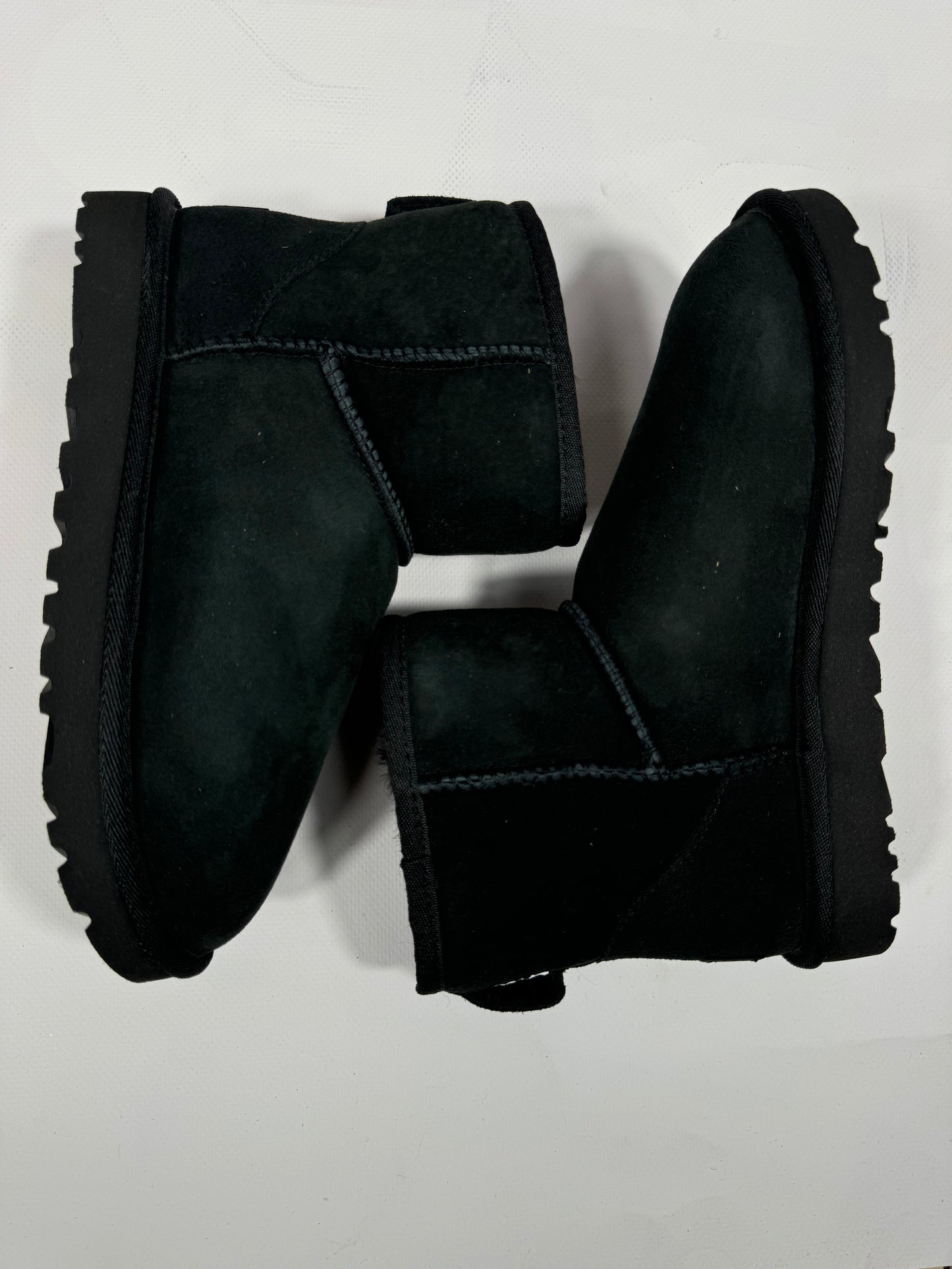 Stivale Ugg Classic colore nero