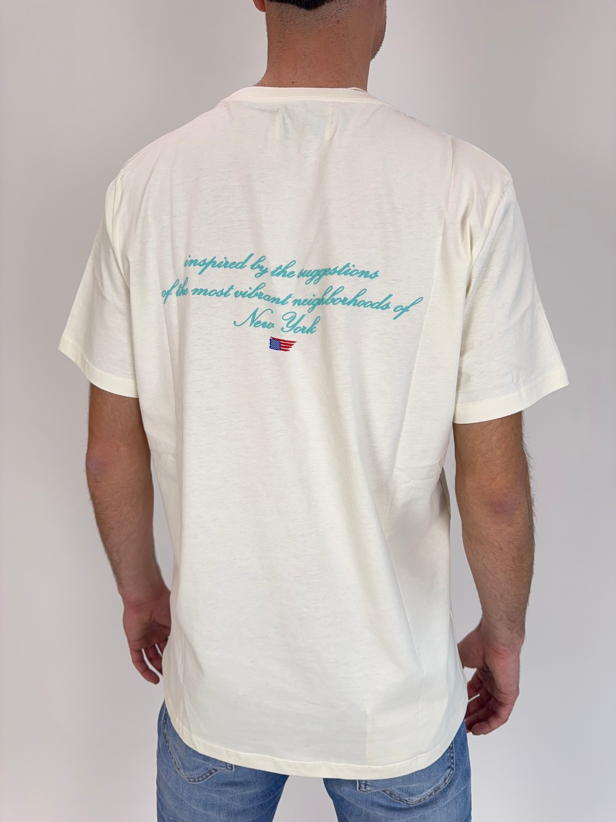 T-shirt Underclub latte o nero logo tiffany