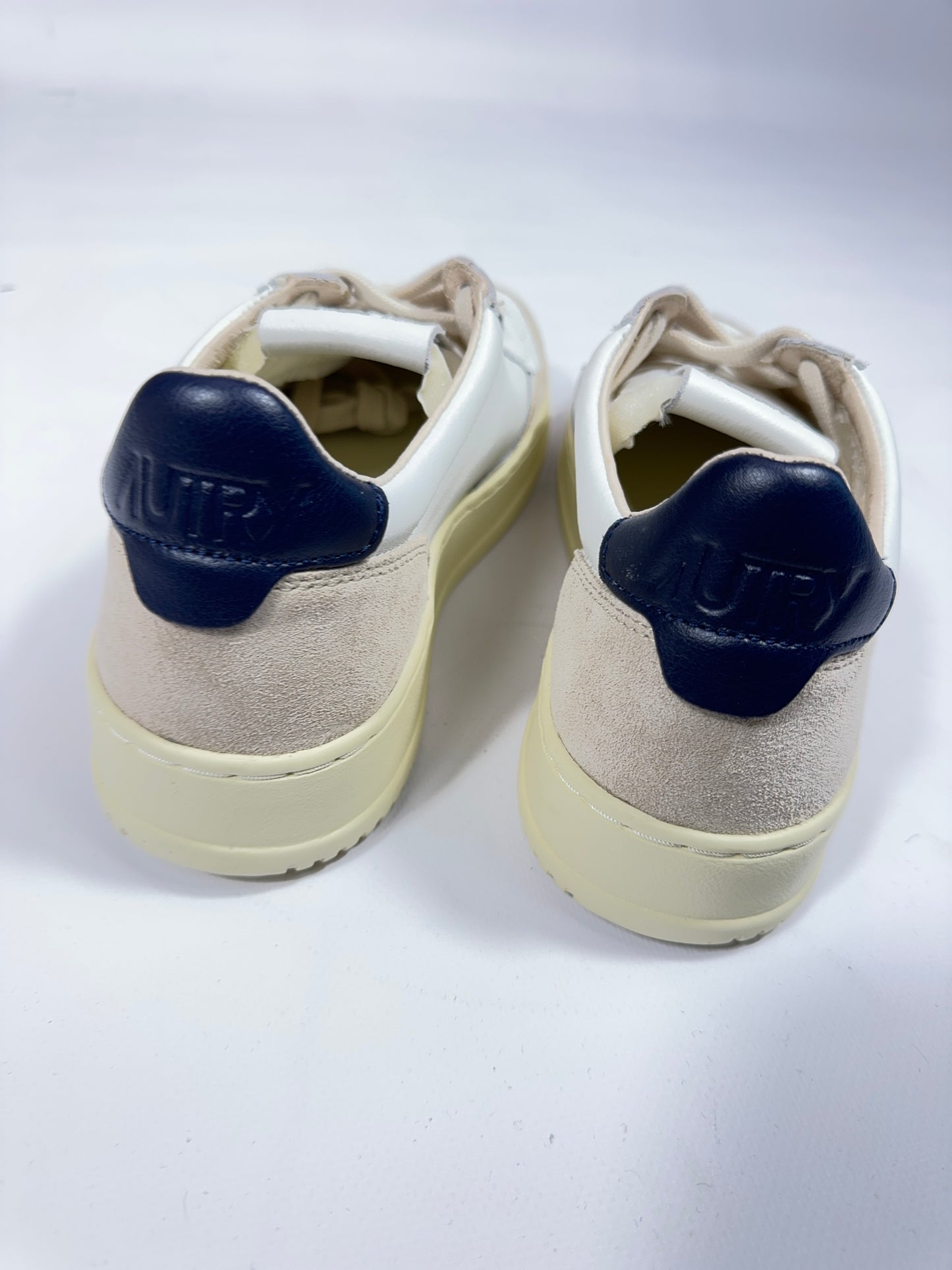 Sneakers Autry white suede e blu