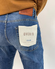 Jeans OverD con graffi e rotture