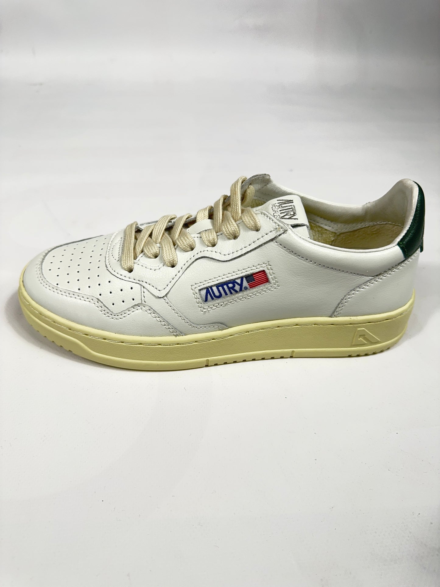 Sneakers Autry bianco e verde scuro