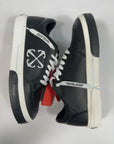 Sneakers Off White in pelle colore nero