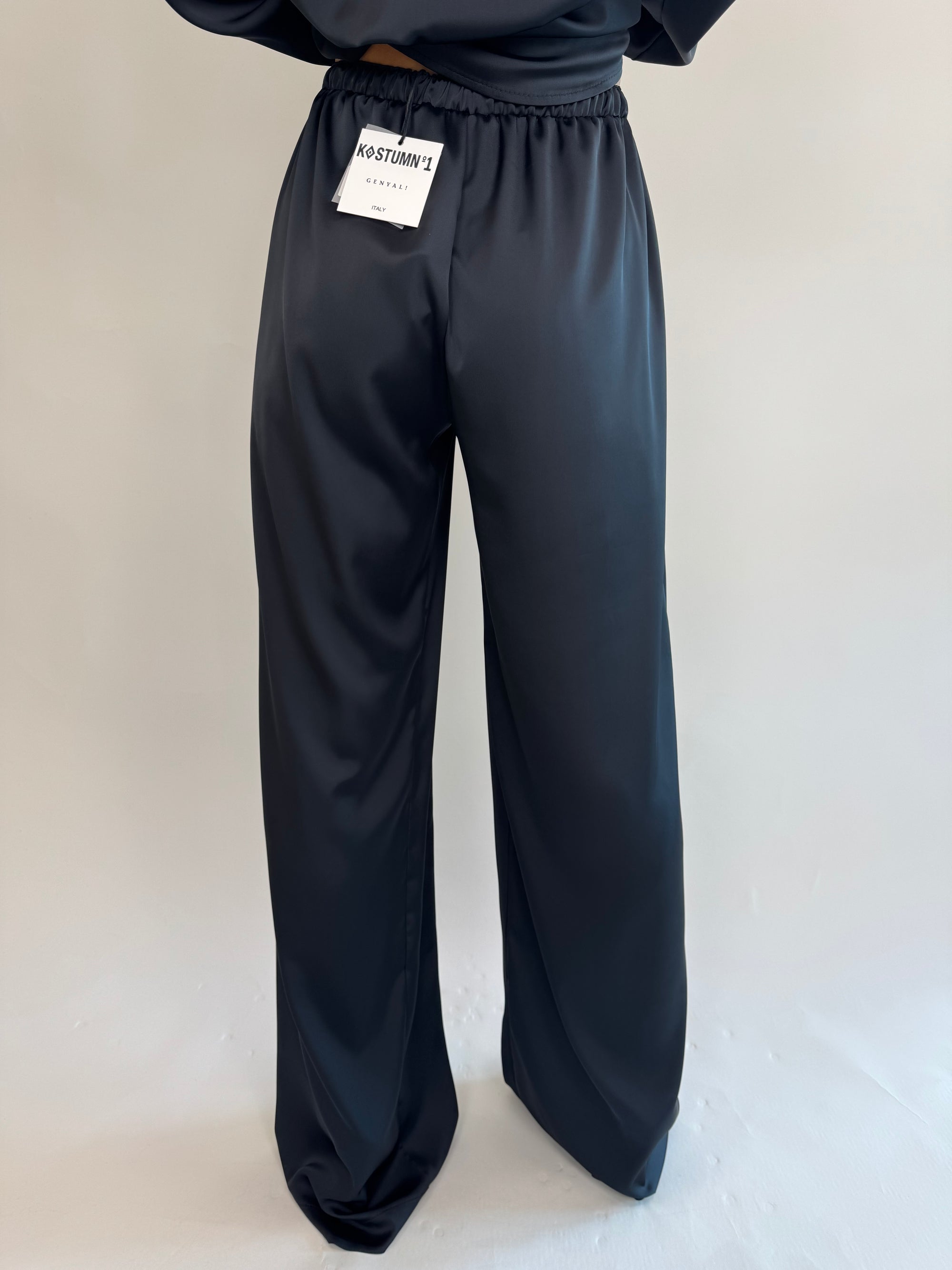 Pantalaccio Kostumn1 Rosa cipria o Nero