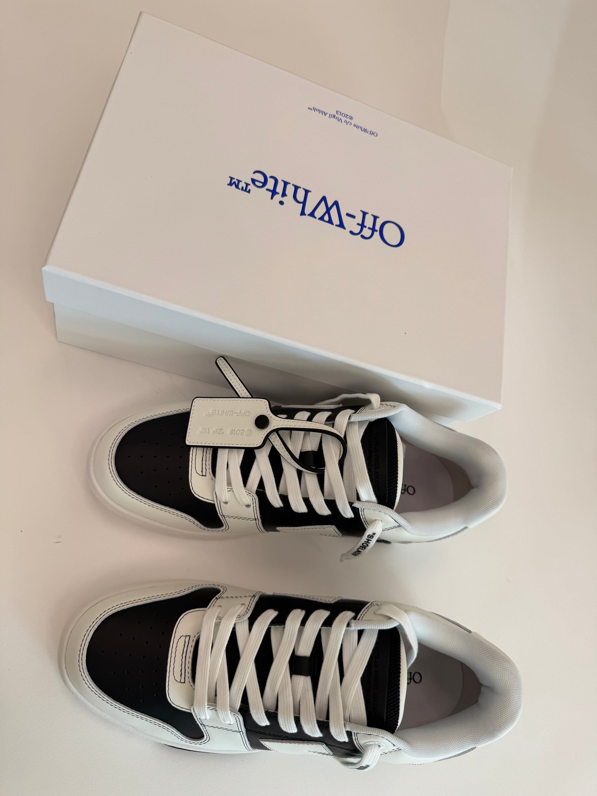 Sneakers Off White Out Of Office Bianco Nero